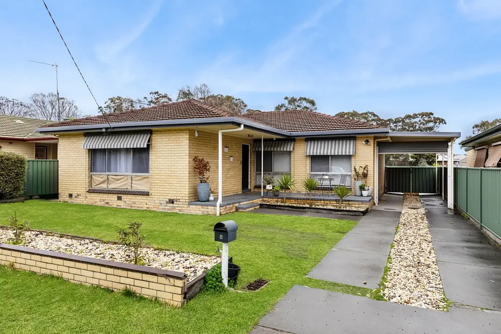 Comfortable and convenient home in ideal Kangaroo Flat area.
