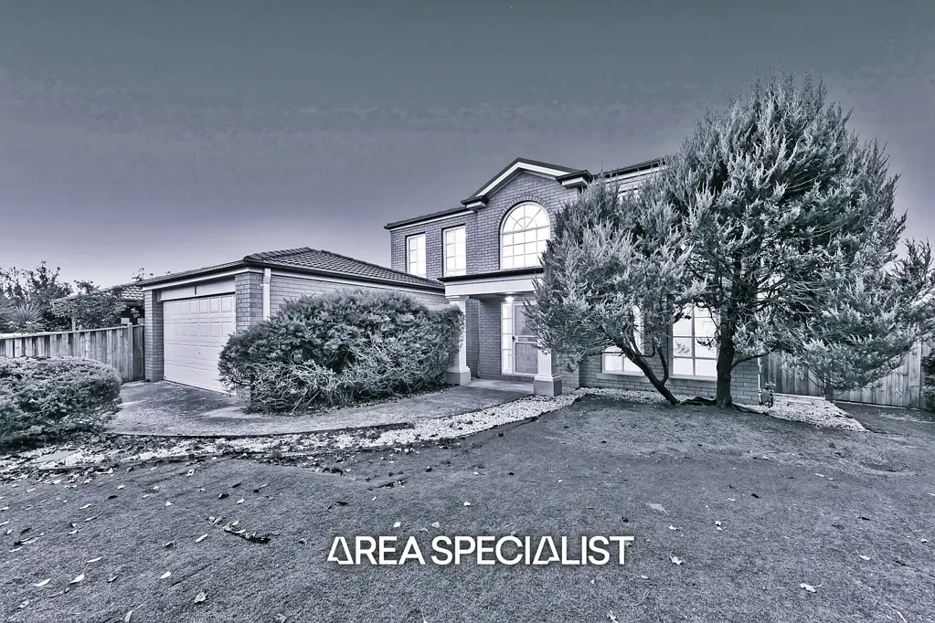 10 Von Nida Drive, Cranbourne North, VIC 3977