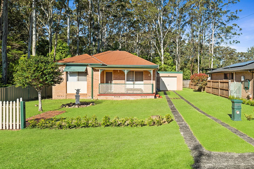 26 Kuburra Road, Erina, NSW 2250