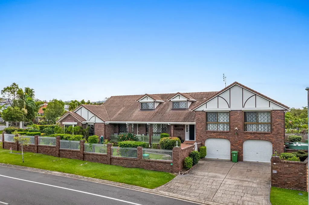 51 California Drive, Oxenford, QLD 4210