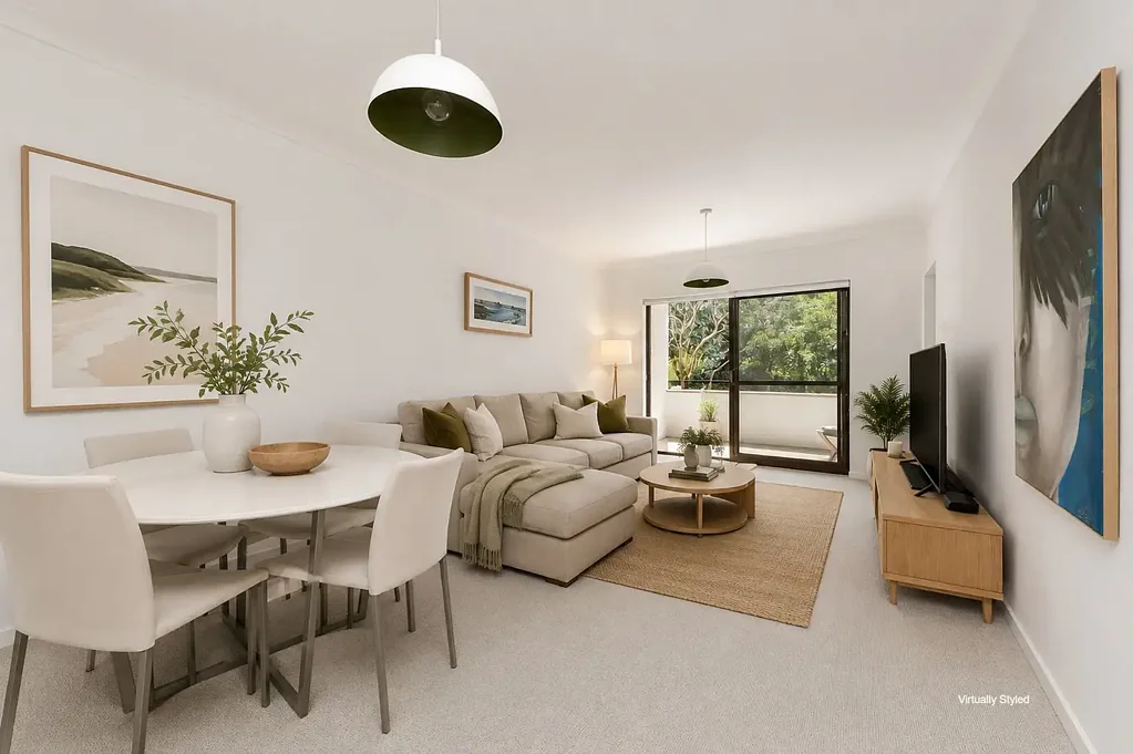 Bright, Renovated Apartment with Leafy Outlook
