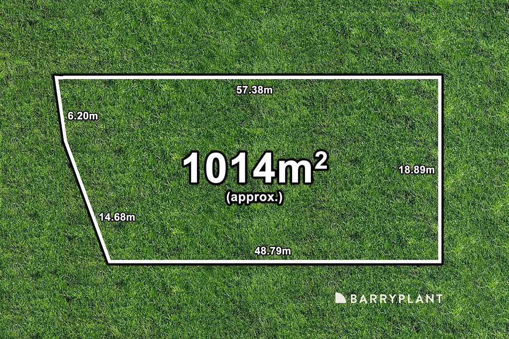 Ferntree Gully Over 1/4 acre with incredible views.