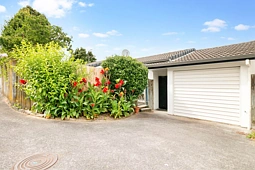 2/7 Clinker Street, Three Kings
