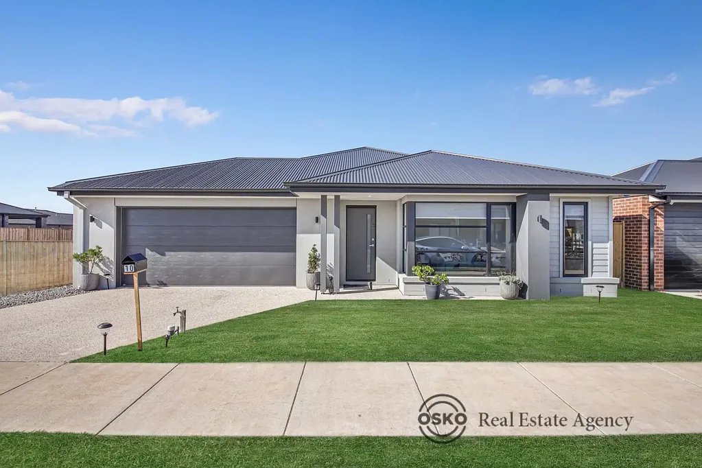 Lara 4Moenga 🏡 Stunning 4-Bedroom Family Home with Luxury Finishes & Expansive Outdoor Living! 🏡

10 Skipton Street, Lara