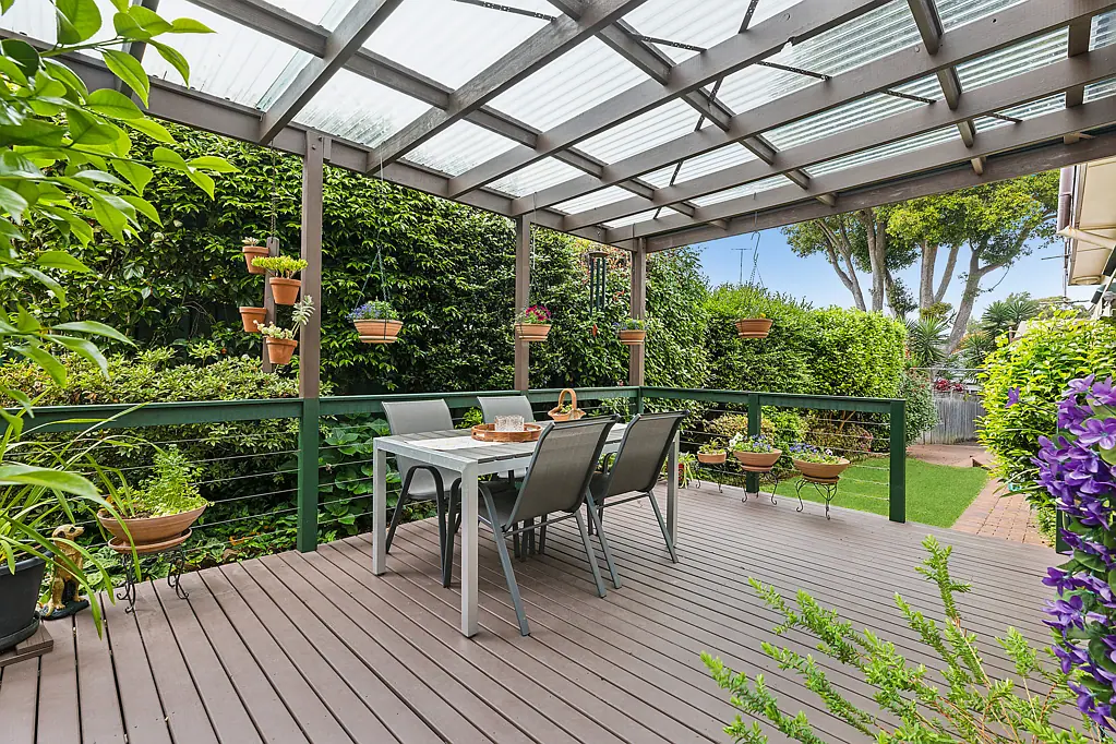 11 Angus Avenue, Peakhurst, NSW 2210