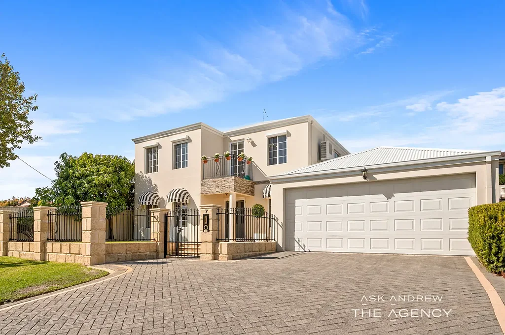 7 Allerton Way, Booragoon, WA 6154