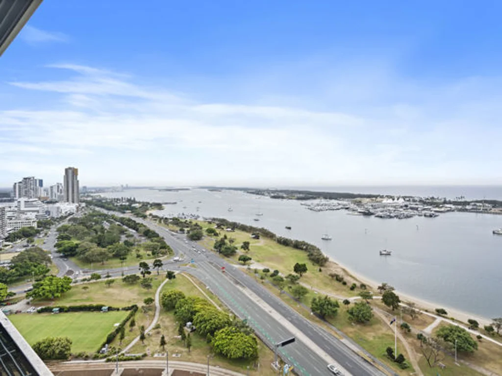 Southport 2Habitaciones Nicely 2 bedroom at level 23 'Sundale'
