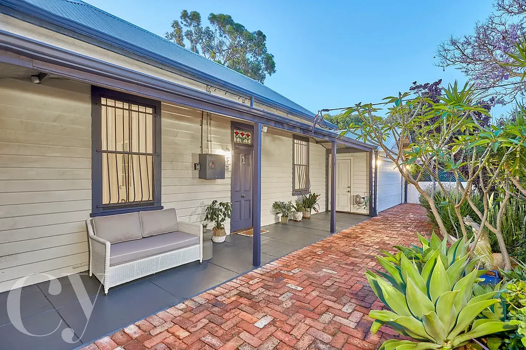 South Fremantle 4غرفة نوم Coastal Weatherboard Magic