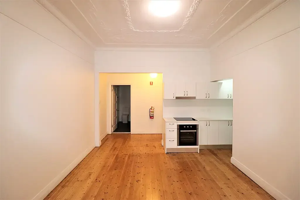 DEPOSIT TAKEN INSPECTIONS CANCELLED - SPACIOUS 1 BEDROOM APARTMENT IN THE HEART OF RANDWICK