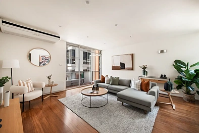 2/15 Exploration Lane, Melbourne, VIC 3000, 3 Bedrooms, 2 Bathrooms, Apartment