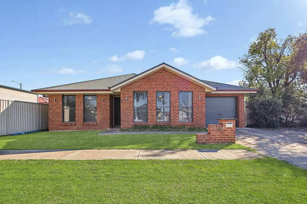 Mudgee 3 Bedroom Effortless Family Living in a Convenient Mudgee Location