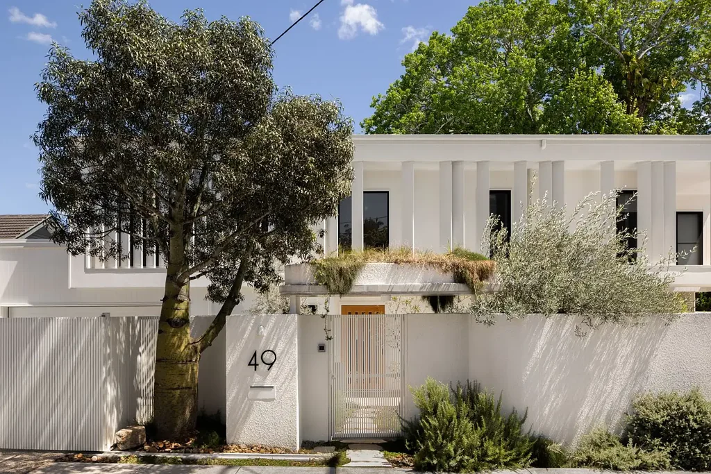 Holland Park 5Phòng ngủ A Bespoke Mediterranean Retreat in Holland Park’s Prestigious Lambs Estate