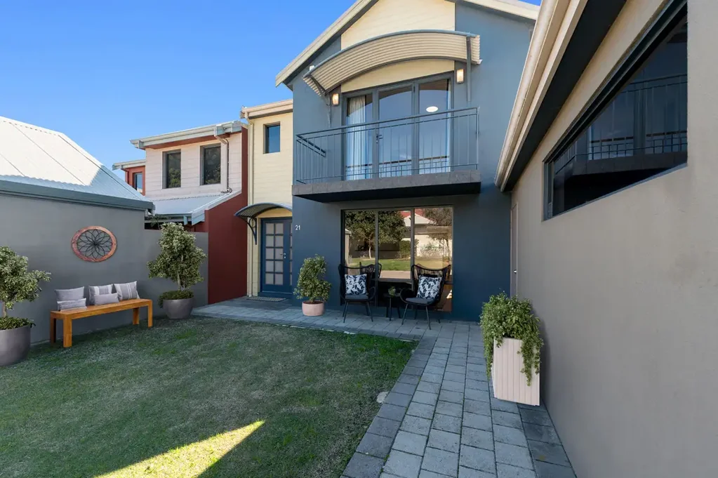 21/7 Fogerthorpe Crescent, Maylands, WA 6051