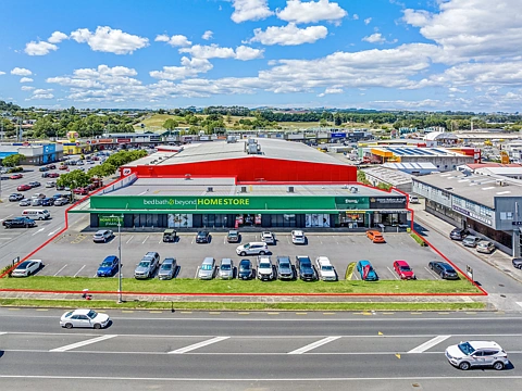 Pukekohe  Prime destination retail investment
