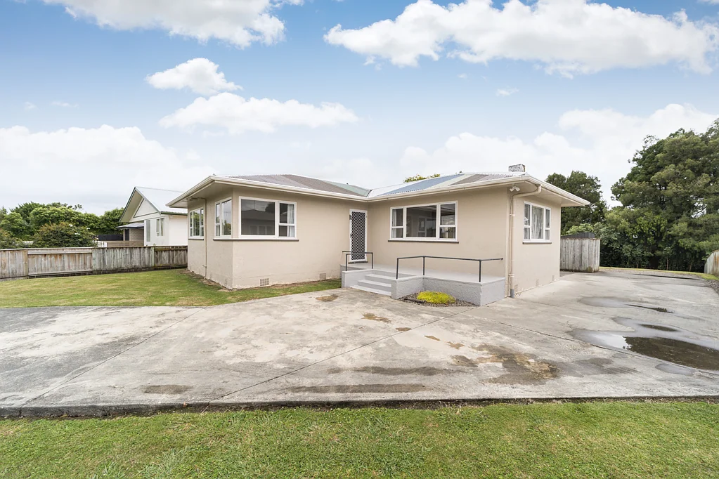 21-21A Nottingham Avenue, Awapuni, Palmerston North, Manawatu-Wanganui