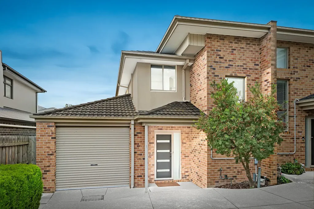 Wantirna 2部屋 Private Parkside Living with a Sophisticated Lifestyle Edge