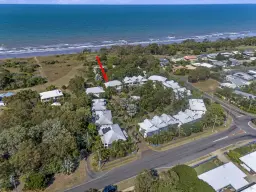 9/2 Sylvan Drive, Moore Park Beach