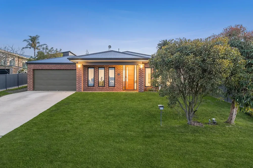 28 Tulloh Street, Elliminyt, VIC 3250
