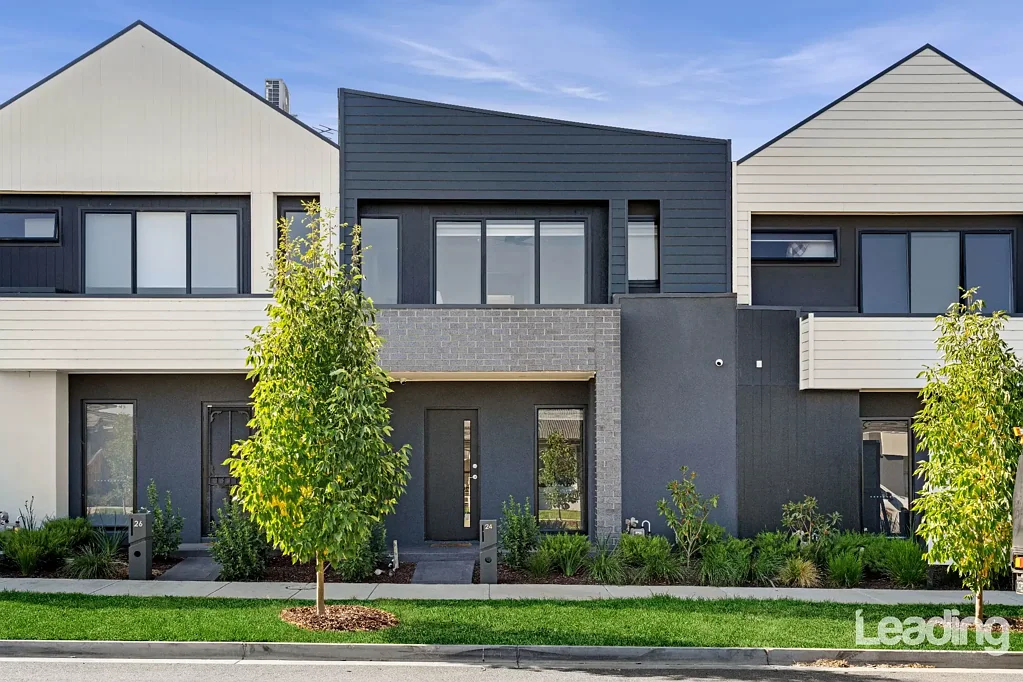 24 Ballet Crescent, Sunbury, VIC 3429