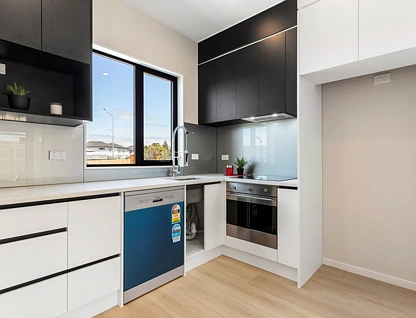 8/155 Te Atatu Road, Te Atatu South, Waitakere City, 2 침실, 1 욕실, House