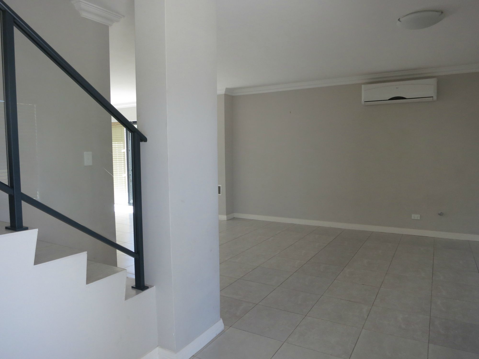 18B MERSTON ST, NOLLAMARA WA 6061, 0房, 0浴, Townhouse