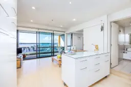 1004/18 Beach Road, Auckland Central