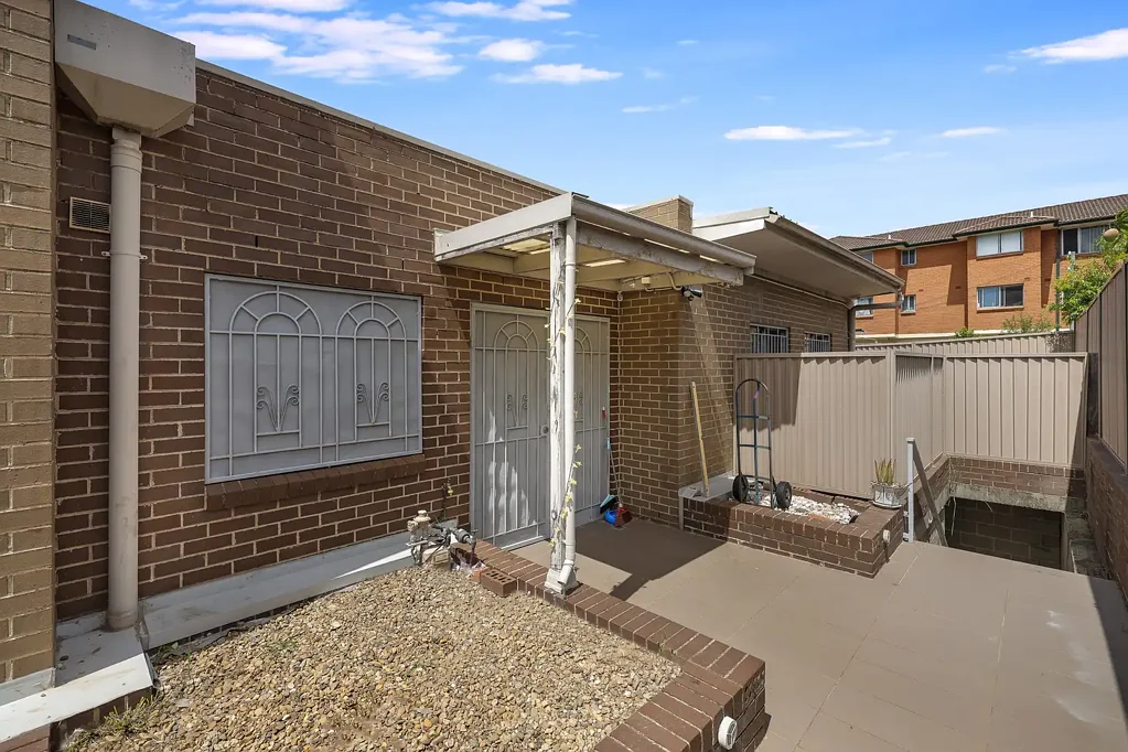 6/16 Myers Street, Roselands, NSW 2196