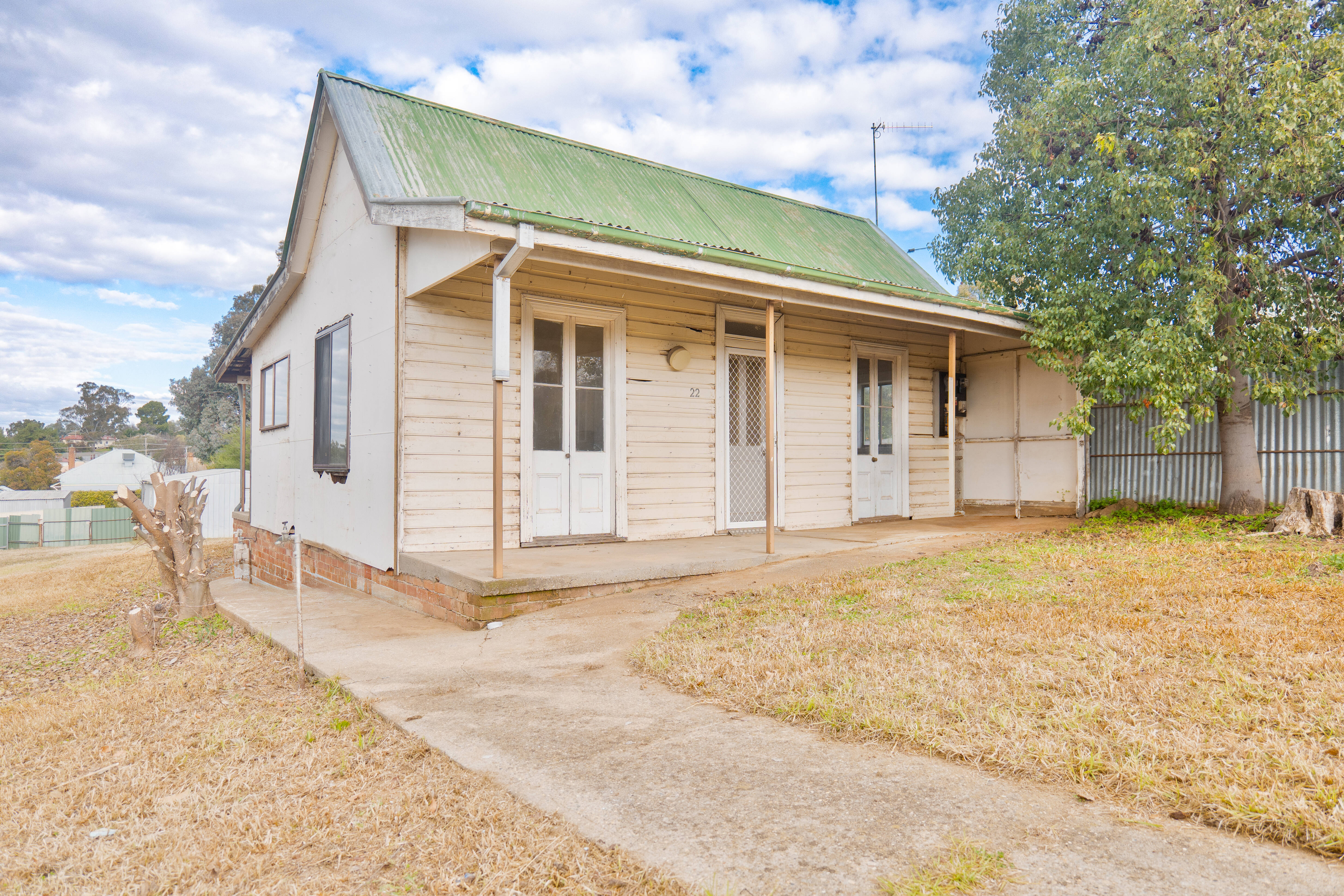 22 WARDLE ST, JUNEE NSW 2663, 0 Bedrooms, 0 Bathrooms, House