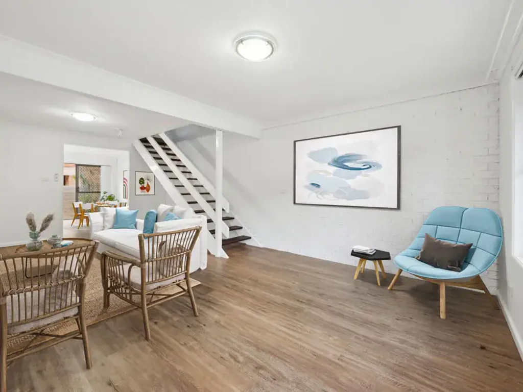 RENOVATED TWO BEDROOM TOWNHOUSE