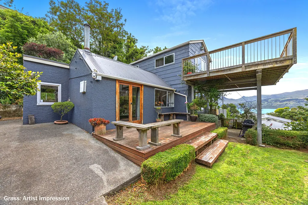 Lyttelton 3房  Iconic Lyttelton with Views! Competitively Priced.