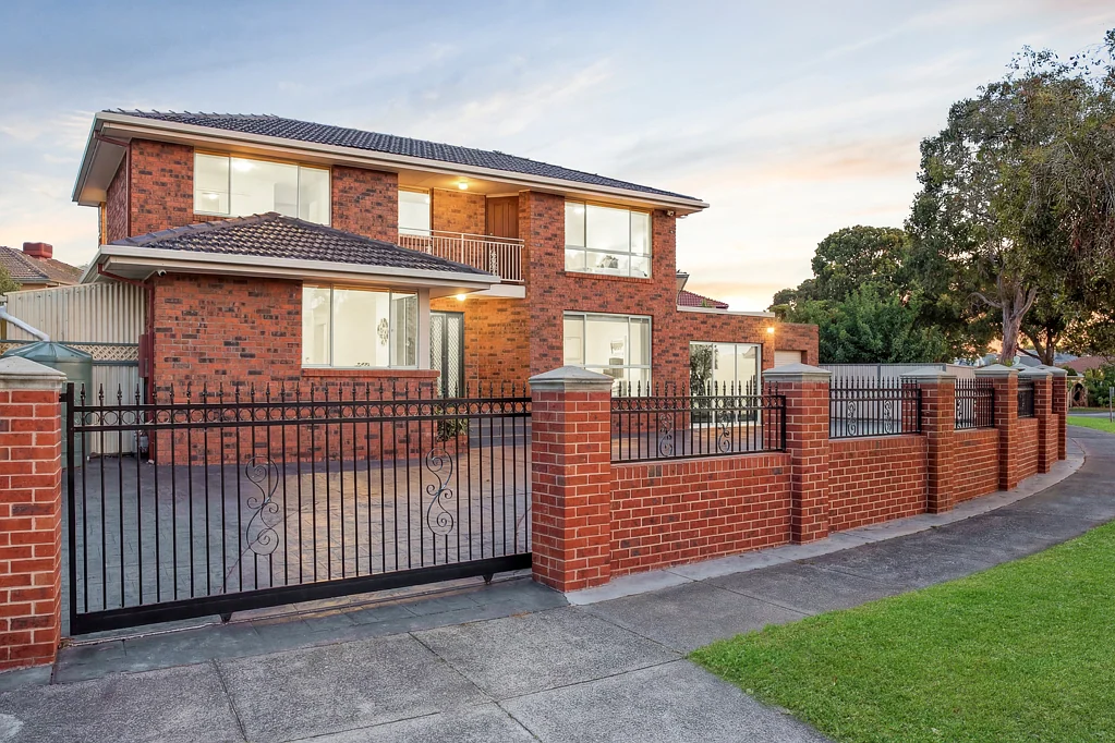 10 Schneider Crescent, Clarinda, VIC 3169