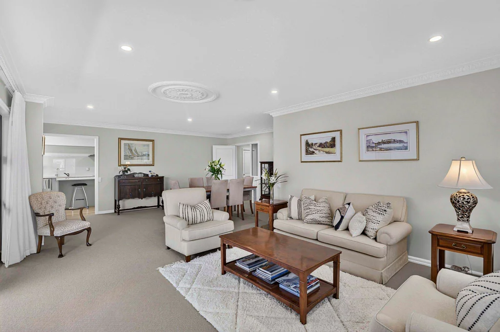 Saint Heliers 3 Bedroom Elegant, Secure and Expansive