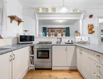 27 Elizabeth Street, Traralgon, VIC 3844, 4 slaapkamers, 2 badkamers, House