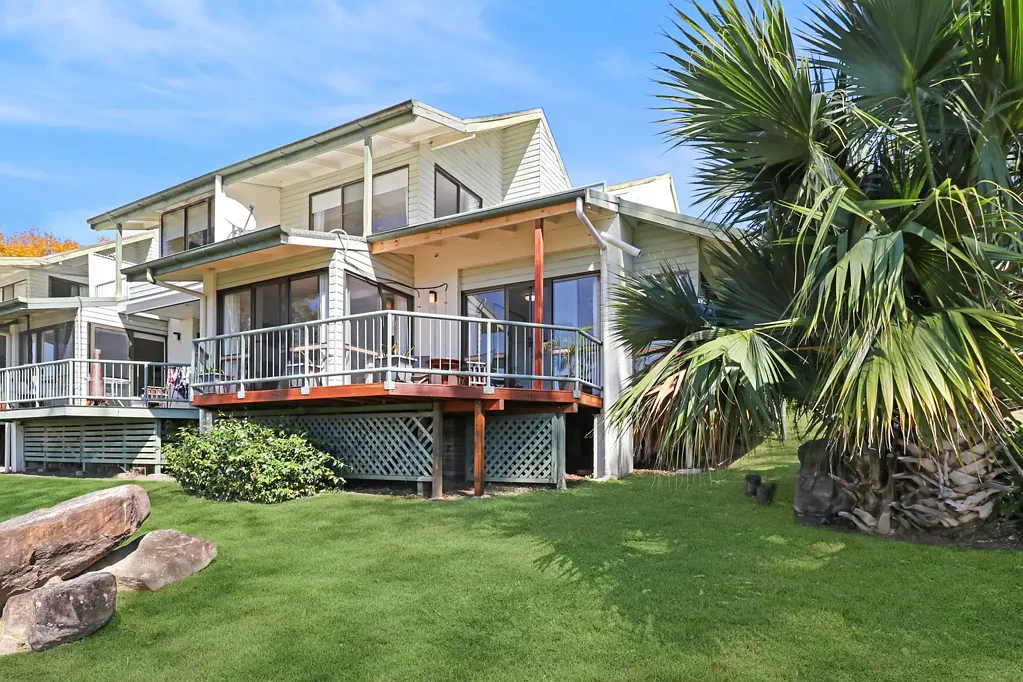 Kooralbyn 2બેડરૂમ Wake Up to Fairway Views – Golf Course Living in the Heart of Kooralbyn!