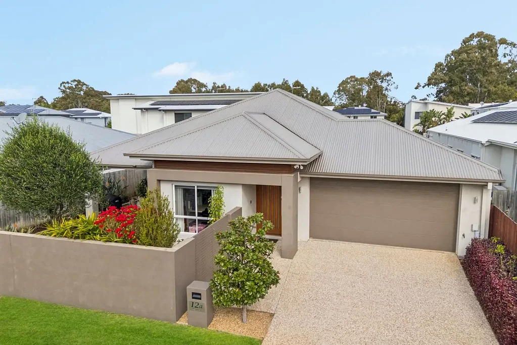 Thornlands 4 Bedroom Contemporary Family Living with Space, Style & Security