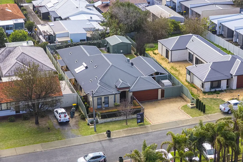 Mandurah 4침실 FAMILY HOME WITH BENEFITS!