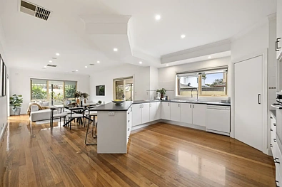 7 Rose Court, Gowanbrae, VIC 3043, 4房, 2浴, House