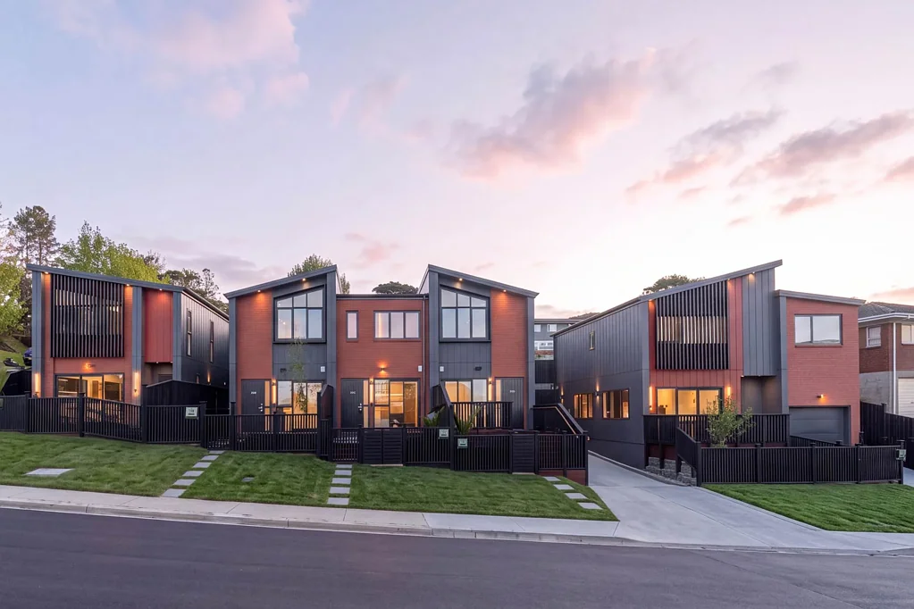 Hillcrest 4房 坐拥西湖双校网，Hillcrest标杆级住宅，全屋优质装修，通勤无忧！ Hillcrest Landmark in Double Westlake Zone
