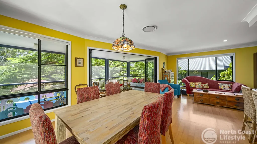 Ocean Shores 4Kwarto Stunning Family Home in a Great Location