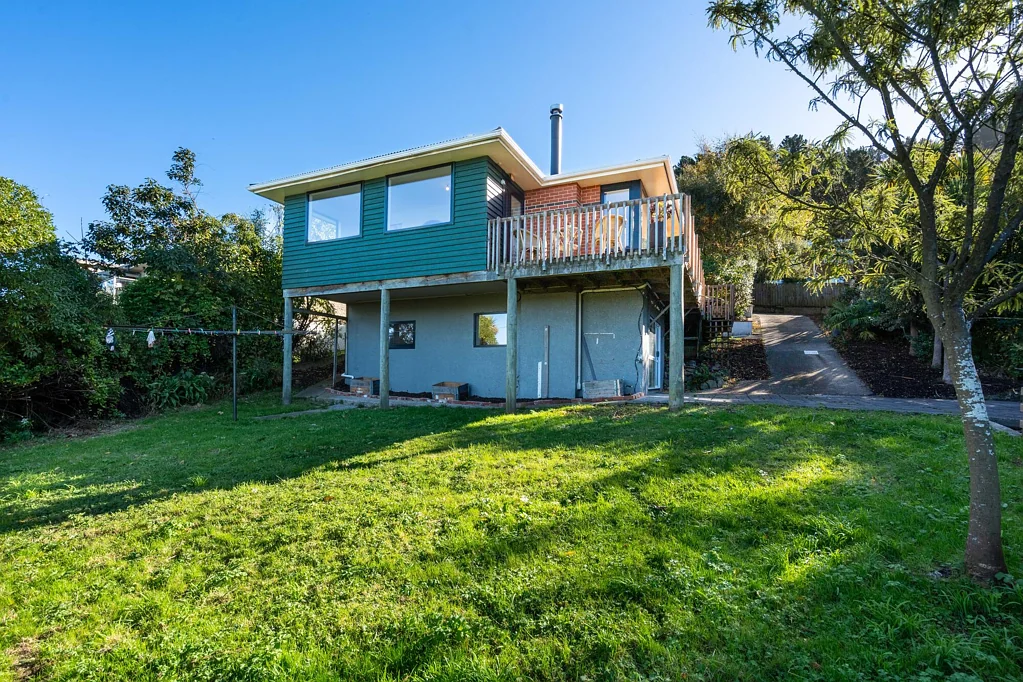 Port Chalmers 4Moenga Relocated Vendors – Two Titles, Exceptional Value