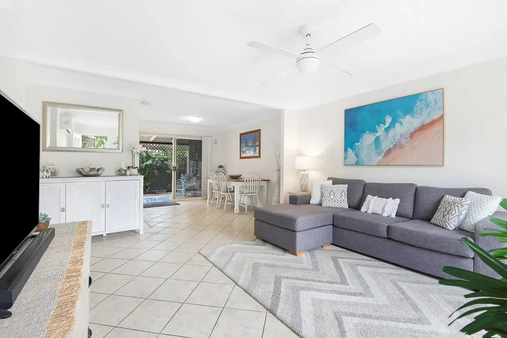 UNIT 9/6 Cardona Court, Reedy Creek, QLD 4227