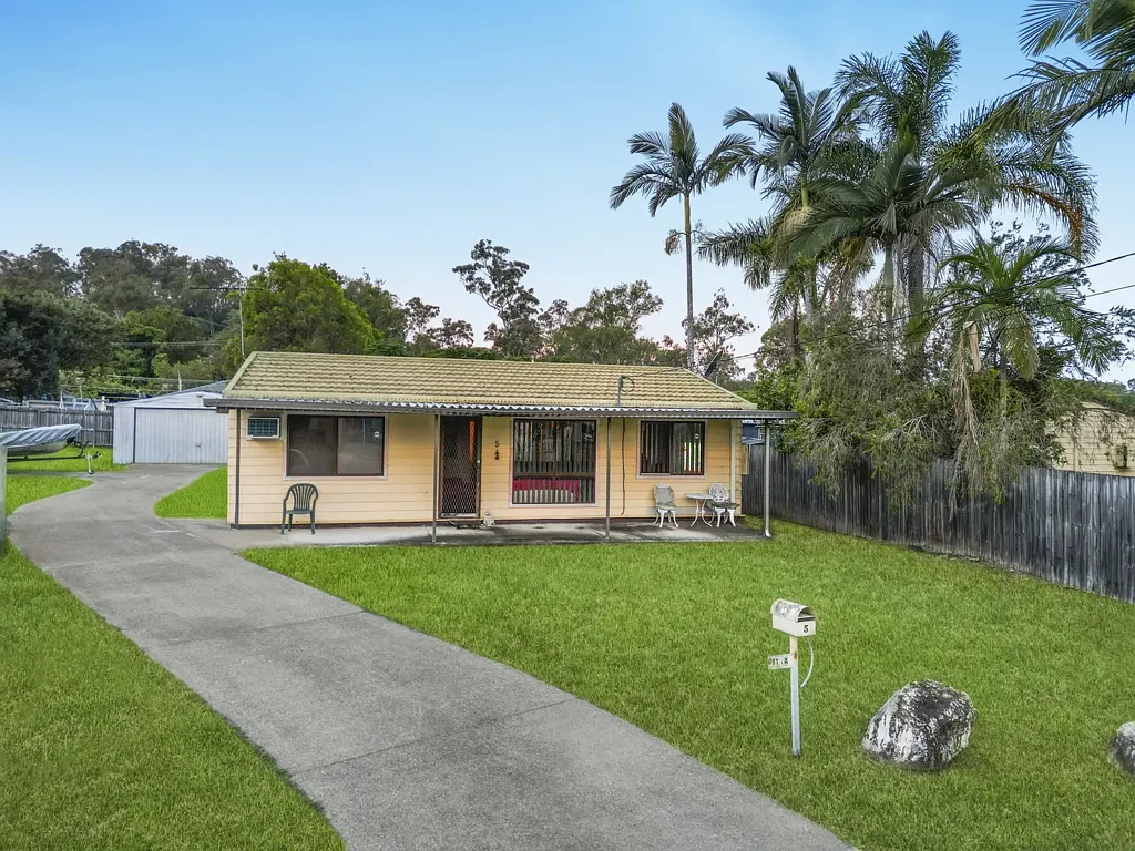 5 Breynia Street, Kingston, QLD 4114