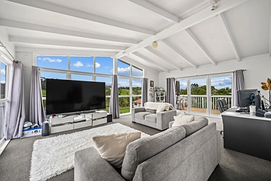 Smart and Spacious - Move-in ready, Apply now!!!