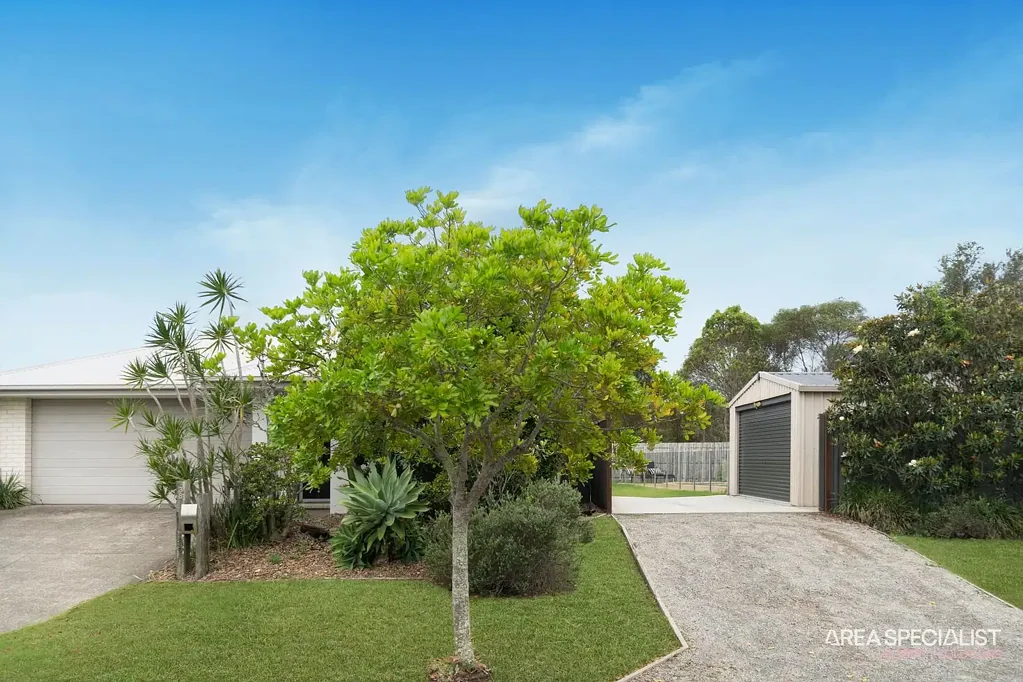 38 Seabright Circuit, Jacobs Well, QLD 4208