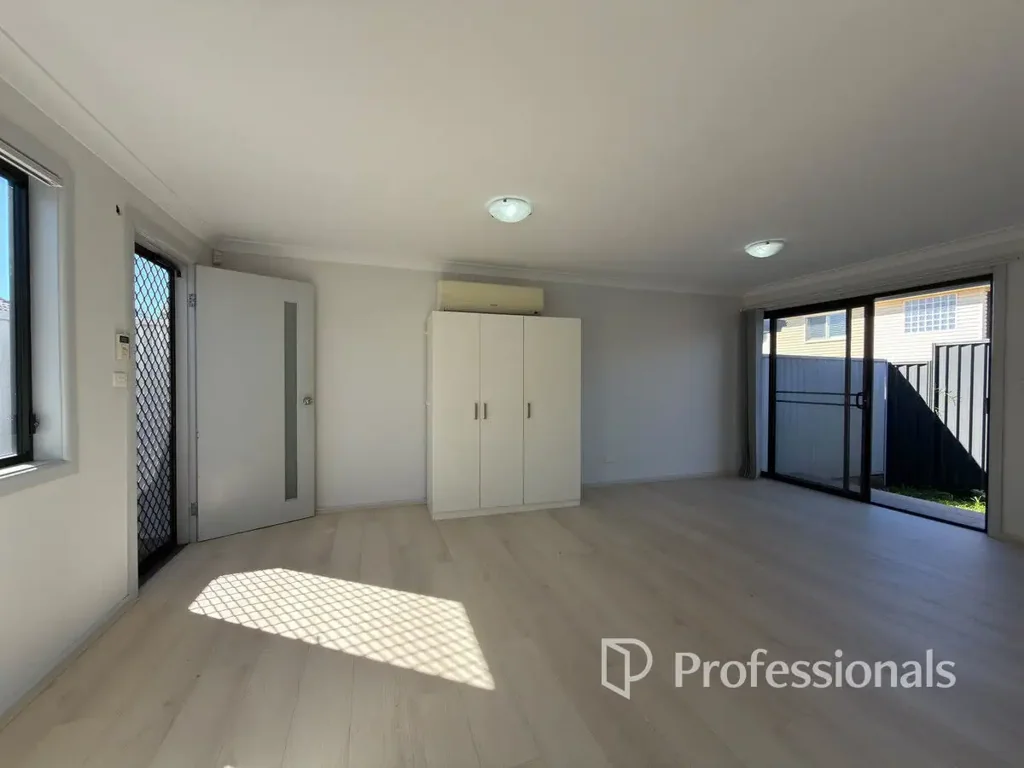 Modern 2-Bedroom Granny Flat with Separate Access