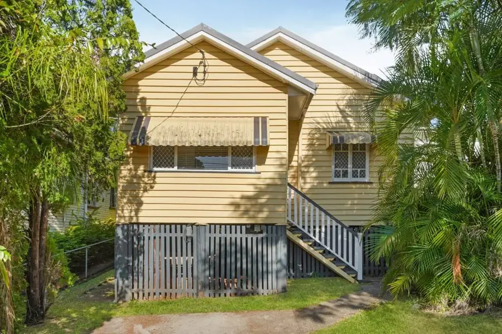 Neat and Tidy in the heart of Mount Gravatt