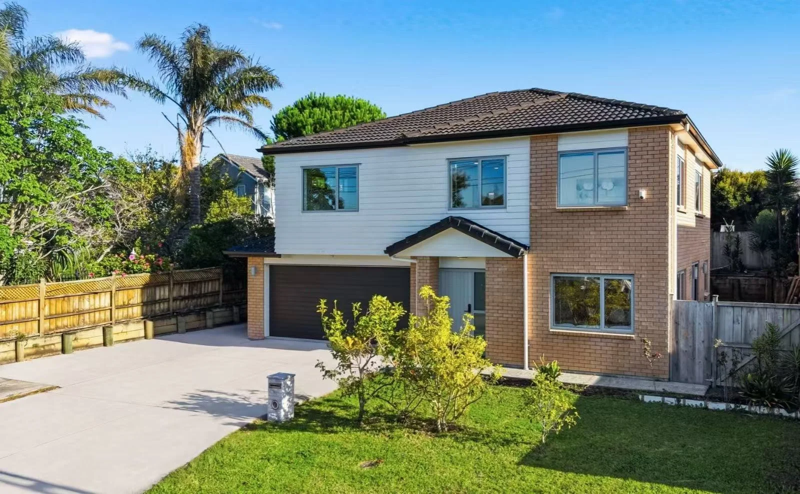 Howick 5房  Must Be Sold ! Present Your Offer!
