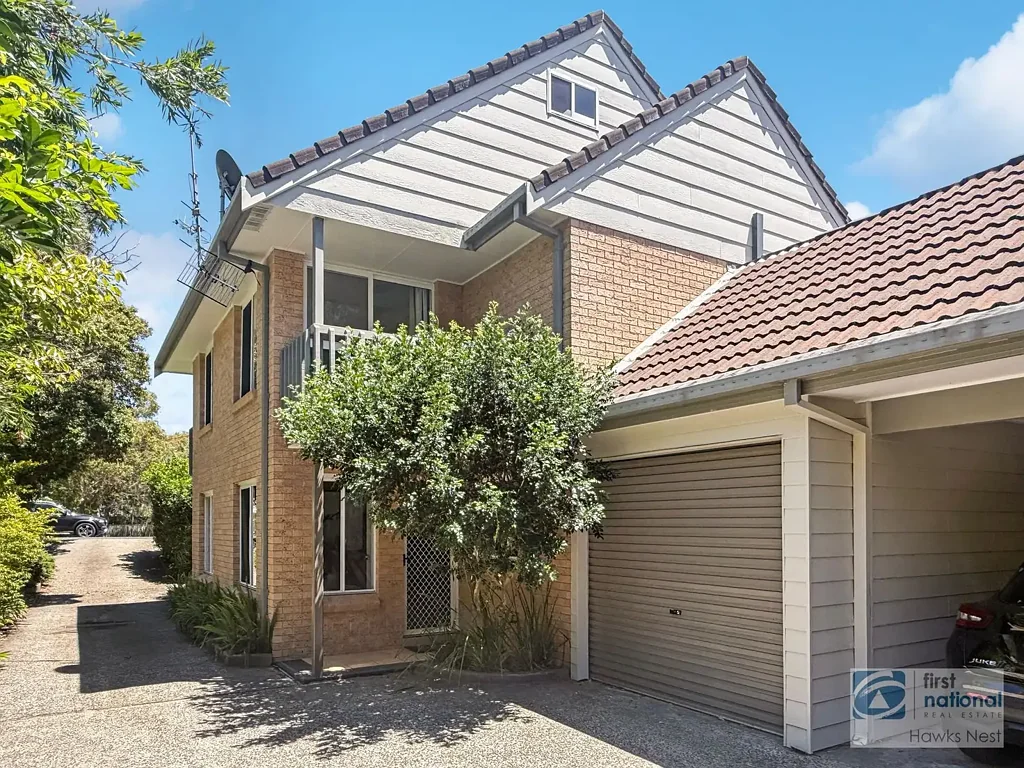 2/14 Russell Street, Hawks Nest, NSW 2324