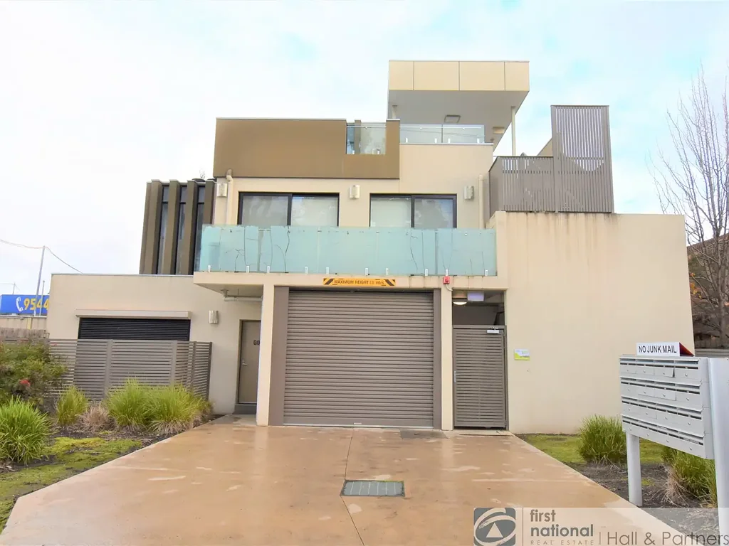 Stylish 1 bedroom apartment in great location!!!