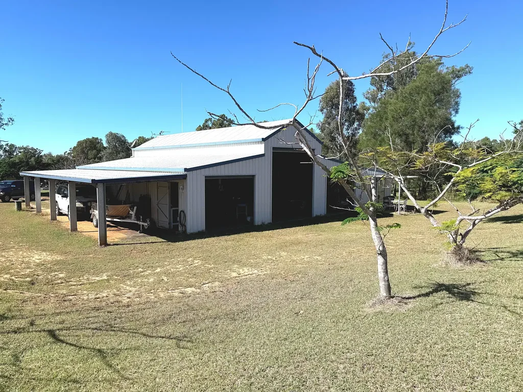 Gracemere 1ਬੈੱਡਰੂਮ Rural Lifestyle Meets Exceptional Storage & Living Potential!